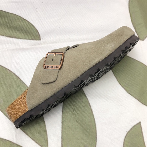 NWT Women's Taupe Suede Birkenstock Boston Shoes - Narrow Fit - Picture 5 of 8